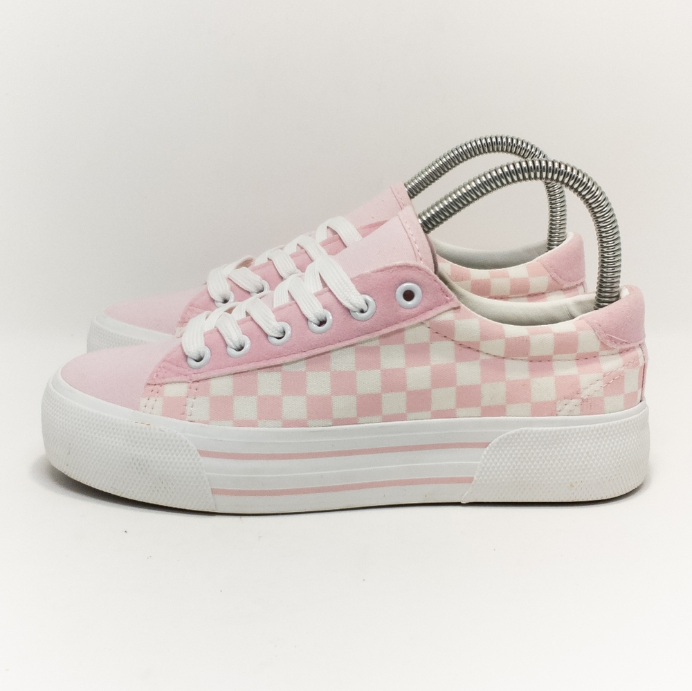 NEW Olivia & Kate Checkerboard Platform Sneaker